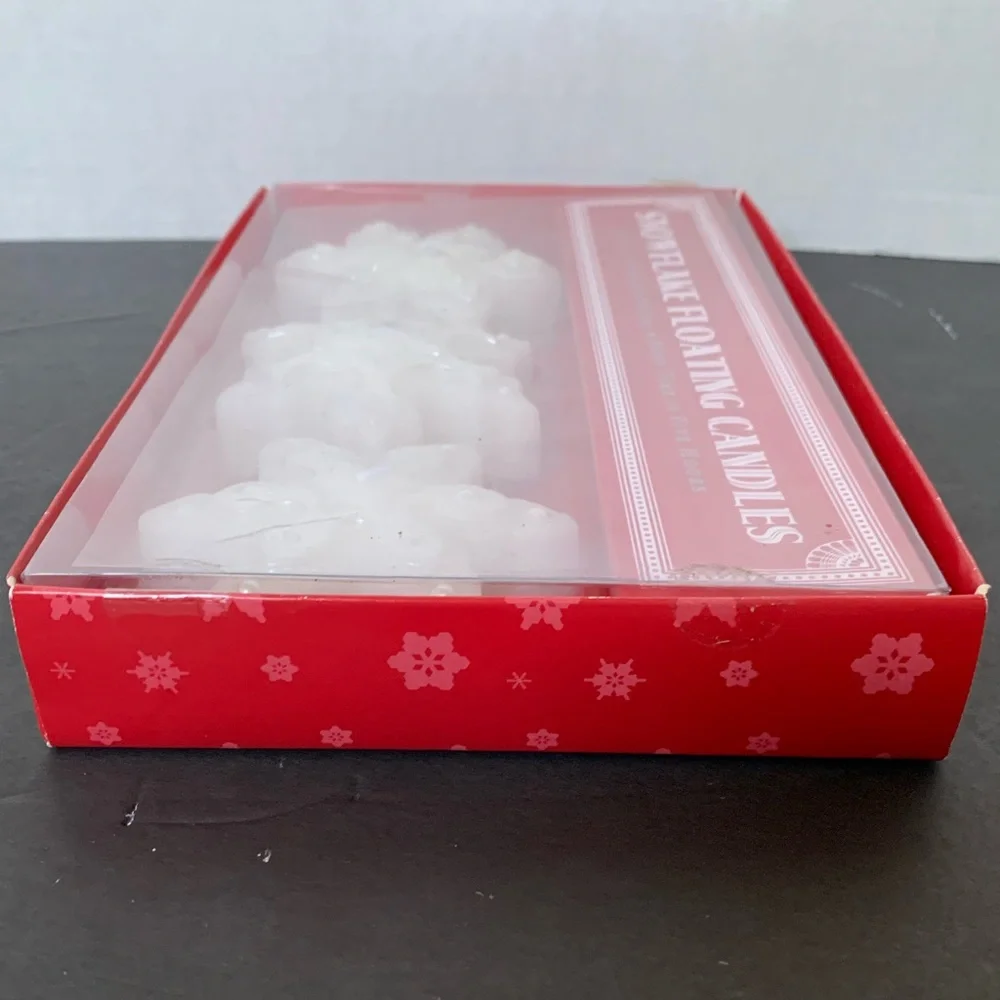Vintage NWT Williams Sonoma Floating Candle Set of 3 Snowflakes White Silver
